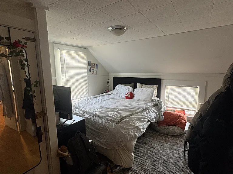 152 Russell St #2 — Photo 7