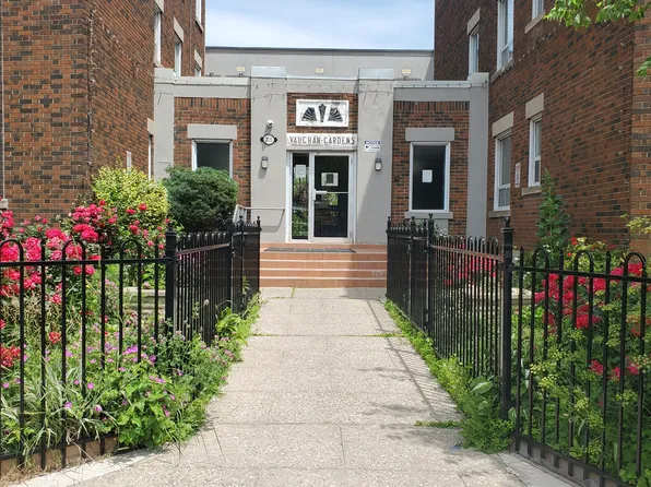 205 Vaughan Rd, Toronto, ON M6C 2M5