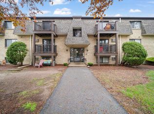 11 Tiffany Rd APT 3, Salem, NH 03079