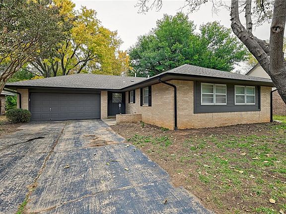 2nd image of 1607 Cambridge Dr