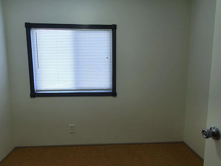 507 S 8th St #30 — Photo 6