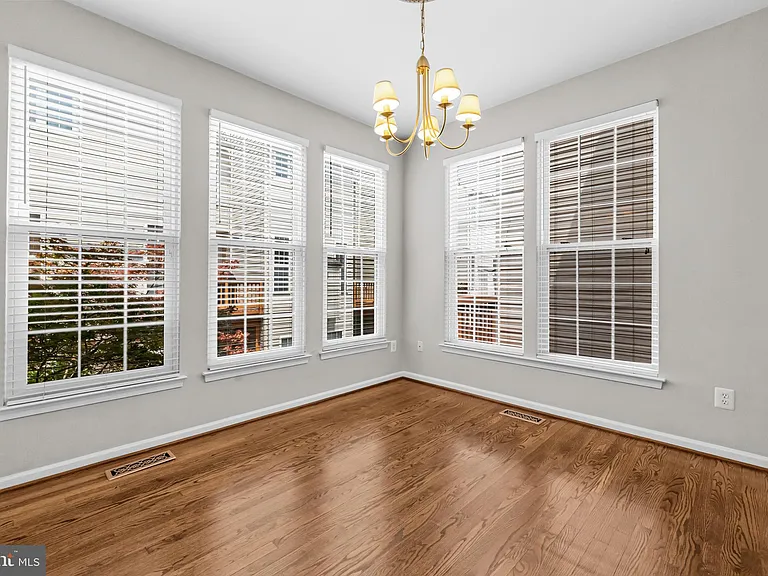 5011 Waple Ln — Photo 23