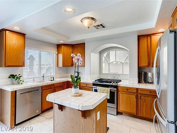 5th image of 10881 Osage Winter St