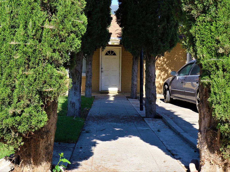 1449 N Giddings Street, Visalia, CA 93291 Zillow