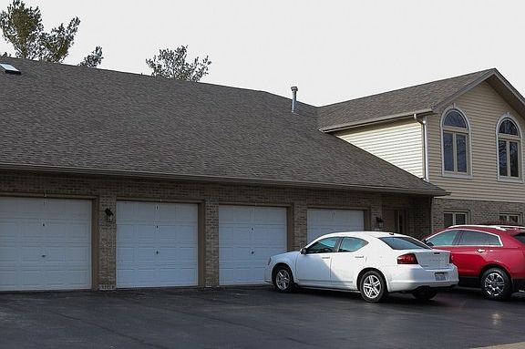3rd image of 2686 Crescenzo Dr #F