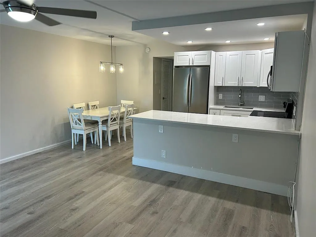 1 bed, 1.0 bath, 585 sqft, $1,615 — Photo 3
