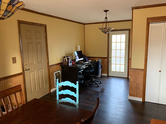 4th image of 10003 Hempshire Dr