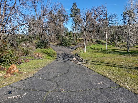 2nd image of 10049 Tilton Mine Rd