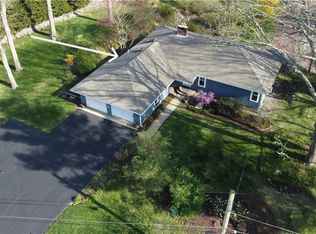 63 Duck Cove Rd, North Kingstown, RI 02852