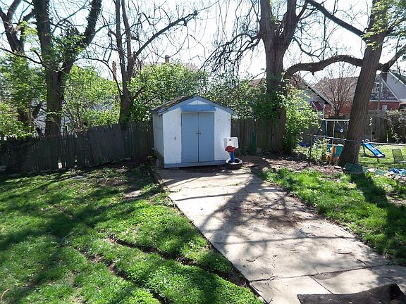 2nd image of 1724 Iliff Ave