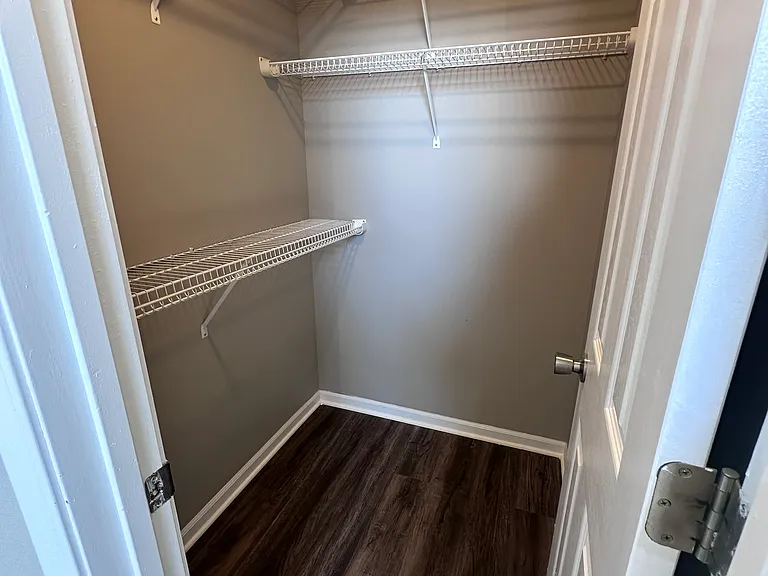 15100 Kelly Dr #15100 — Photo 13