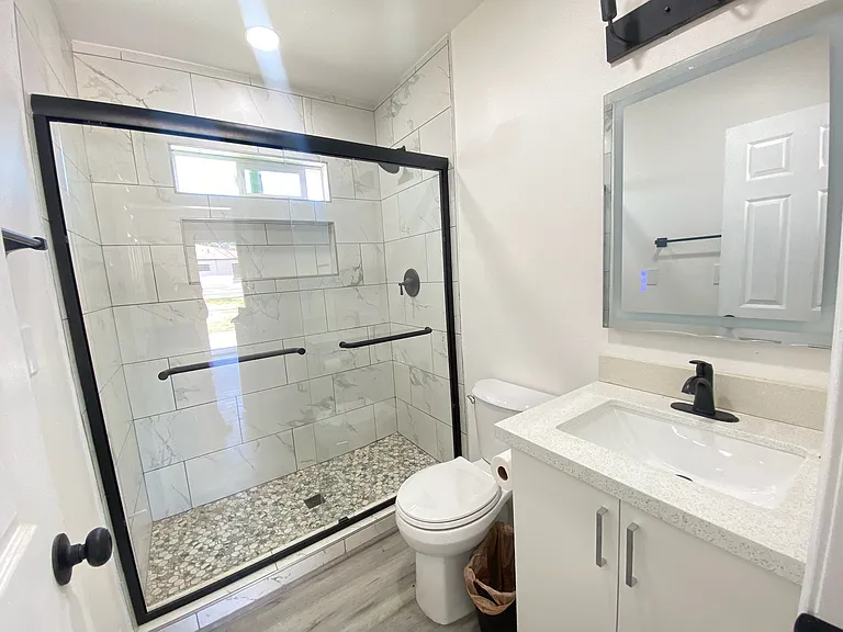 609 Belle Ave #C — Photo 7