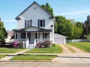 1120 4th Ave, Antigo, WI 54409