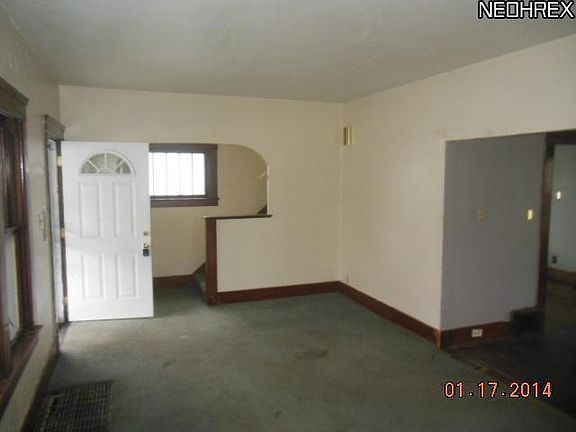 3rd image of 309 W 26th St