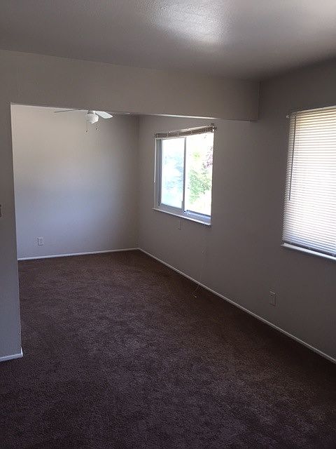 Dining Rm