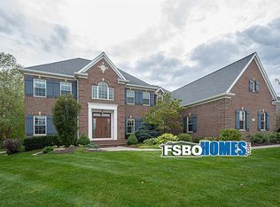 3941 Kathleen Way, Davenport, IA 52807