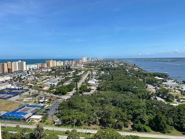1 Oceans West Blvd #19B2 — Photo 3