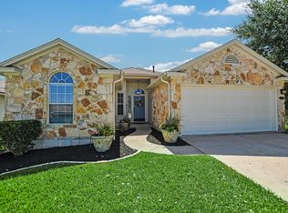 300 Fistral Dr, Hutto, TX 78634
