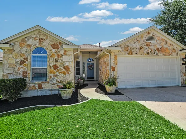 300 Fistral Dr, Hutto, TX 78634