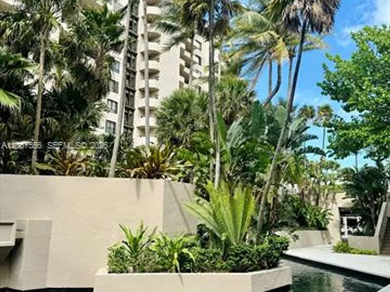 101 Crandon Blvd #276 — Photo 47