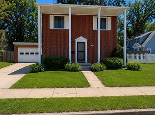 115 Reeves Ct, Grand Forks, ND 58201