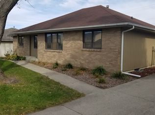 2216 Prairie Vw, Ames, IA 50010