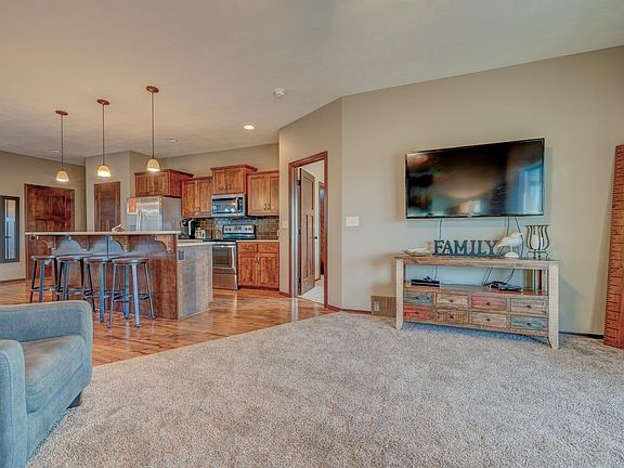 4th image of 290 240th Ave #258