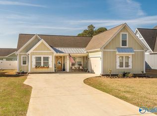 23276 Saint John Rd, Athens, AL 35613