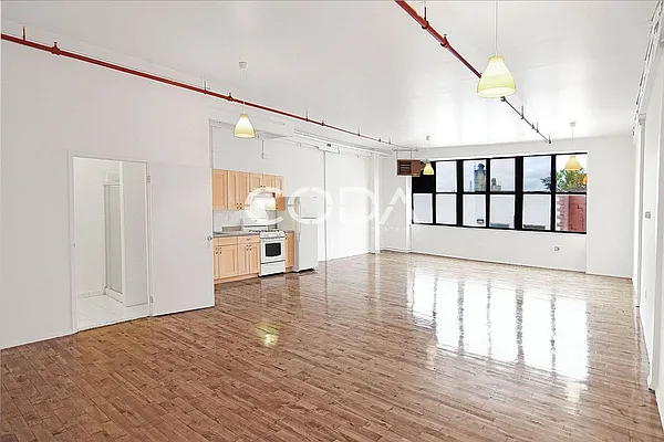 Rented by Coda Real Estate NYC | media 17