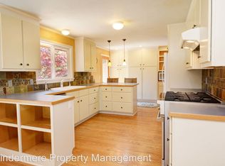 8510 186th St SW, Edmonds, WA 98026