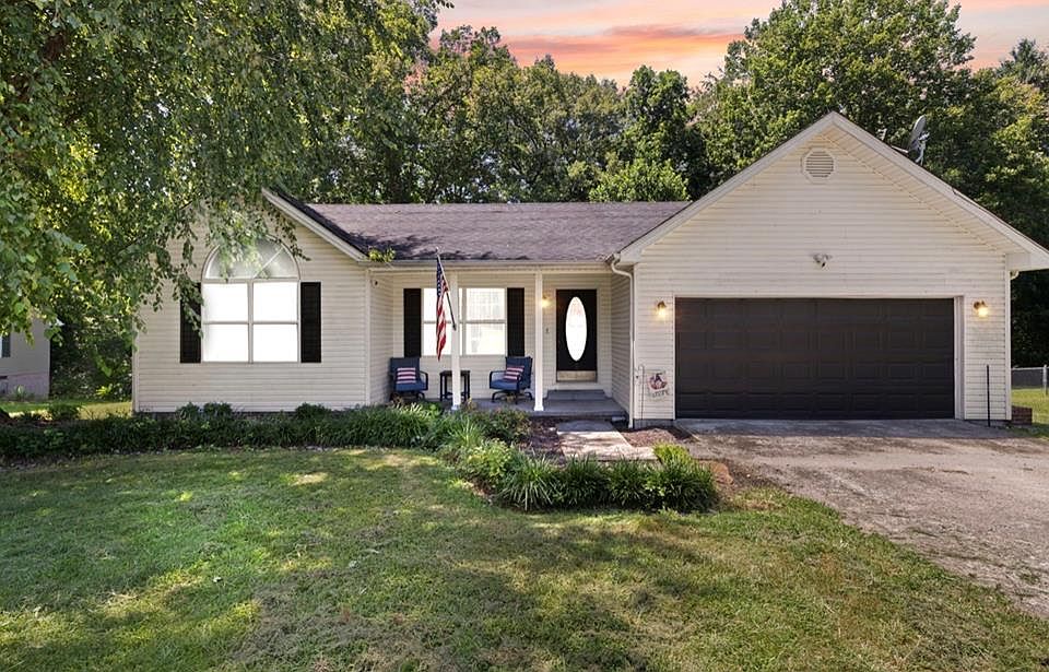 1st image of 3028 Riverside Springs Dr