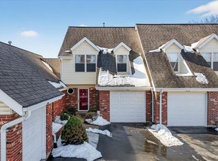 352 Windsor Pl #B, Saint Peters, MO 63376