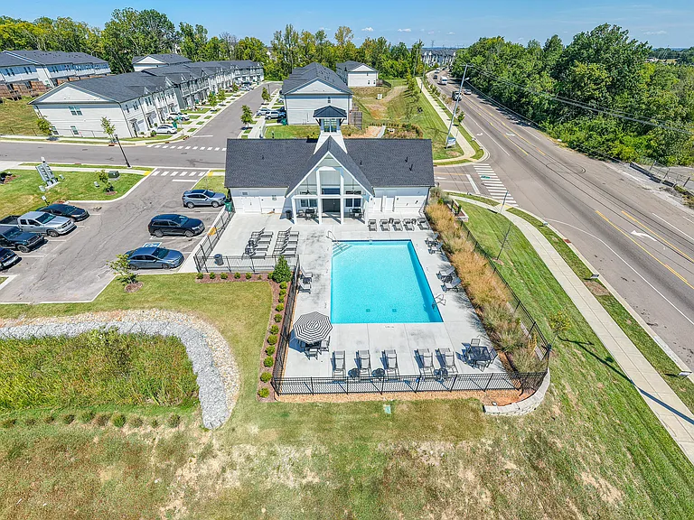 Residences At Hardin Valley — Photo 25