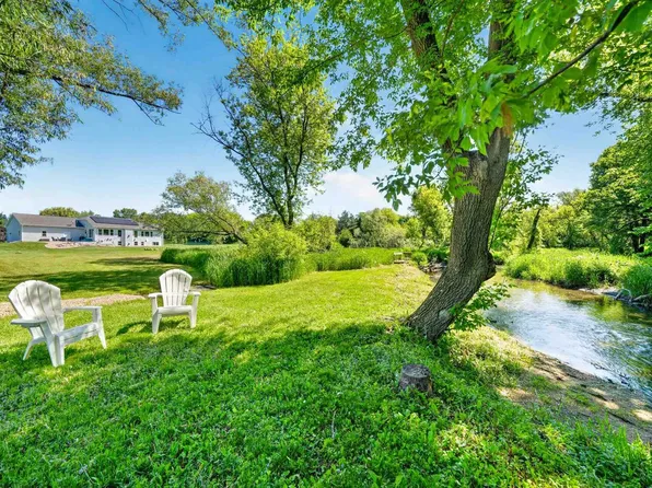 4648 Pierceville Road, Cottage Grove, WI 52527