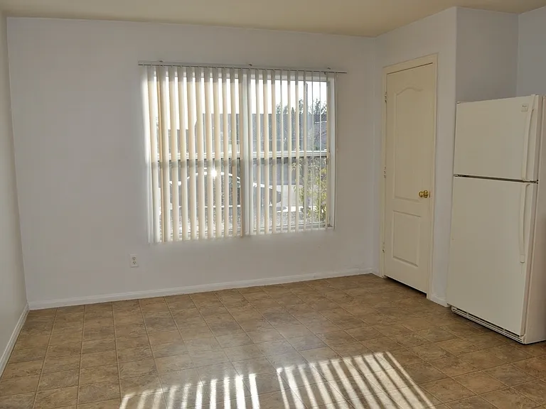 452 Groft Way — Photo 13