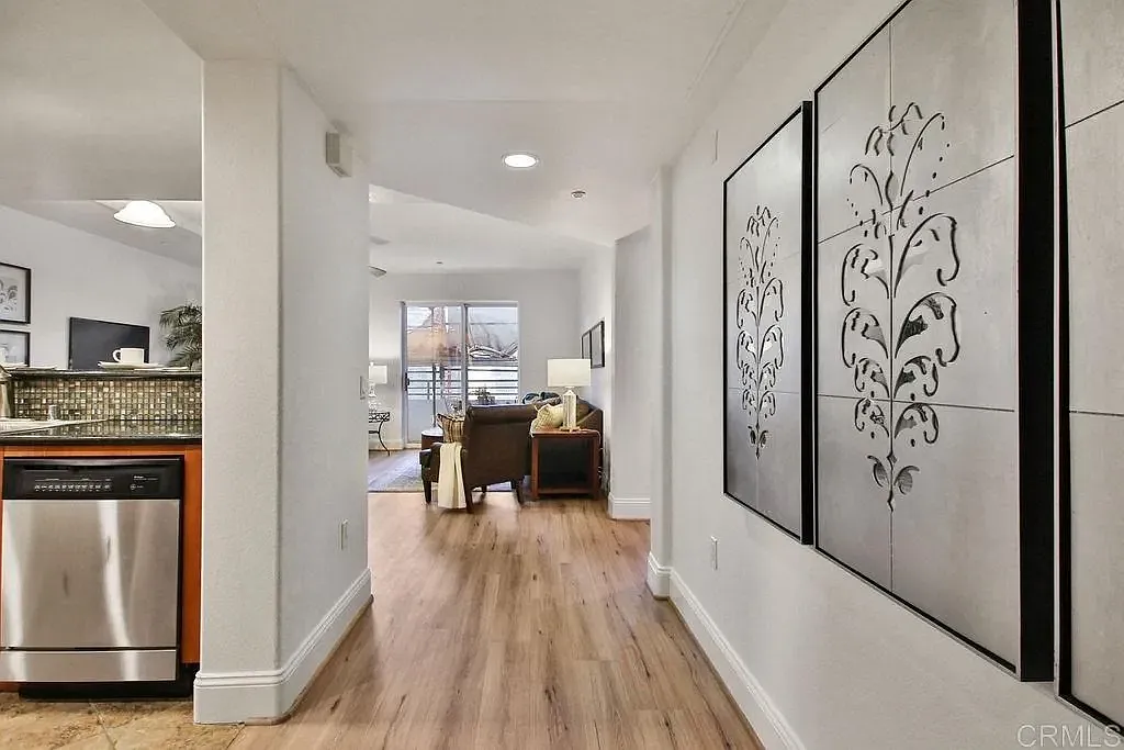1501 India St — Photo 4