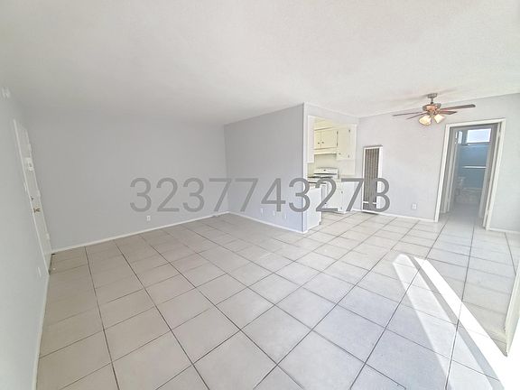 2nd image of 1241 Tamarind Ave APT 3
