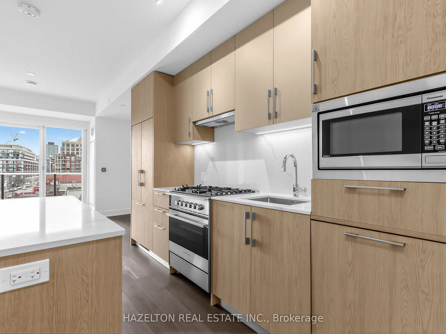 The Davisville — Photo 2