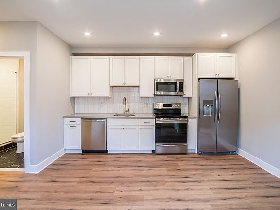 4th image of 5007 Pentridge St Unit 2F