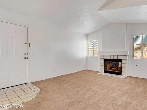 5th image of 716 Yacht Harbor Dr Unit 204