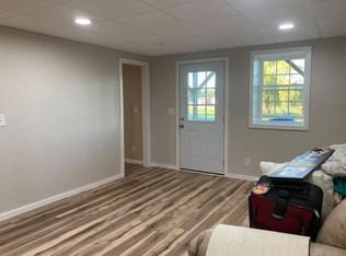 713 Quaker St, North Ferrisburgh, VT 05473