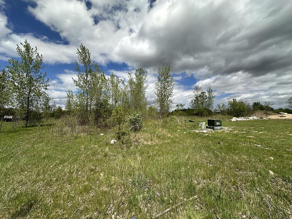 2nd image of 1436 HIDDEN MORAINE DRIVE #1446, 1456