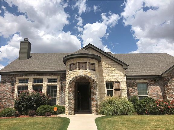 3rd image of 750 Marlin Dr