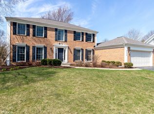 2058 Burnham Pl, Wheaton, IL