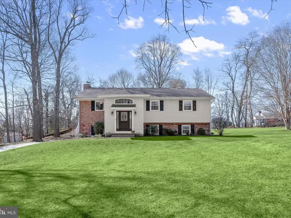 6642 Seneca Dr, Columbia, MD 21046