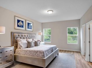 2043 Alley Rd, Atlantic Beach, FL 32233