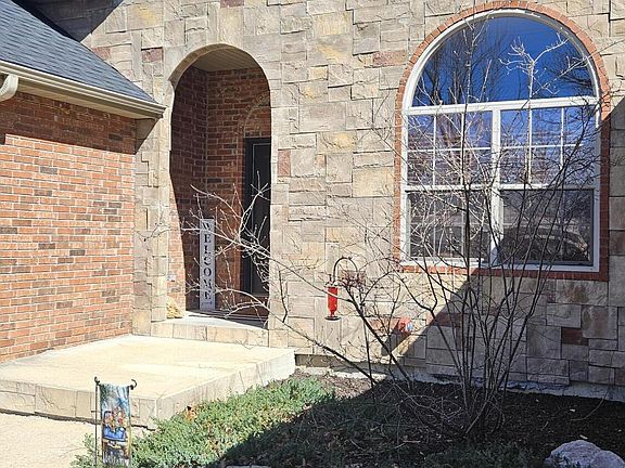 3rd image of 320 Faught Road