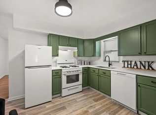 6762 Bedford Ave, Omaha, NE 68104