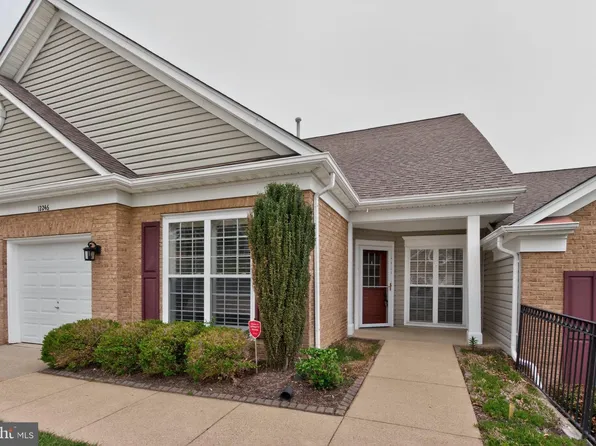 12246 Farmberry Ct, Woodbridge, VA 22192
