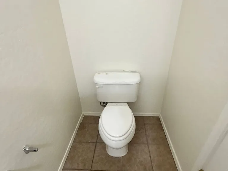 6809 W Nicolet Ave — Photo 11